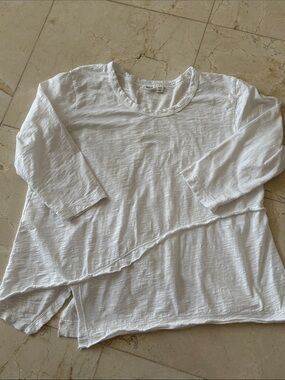 Wilt Crewneck 3/4 Sleeve Cross Over Hem T-Shirt